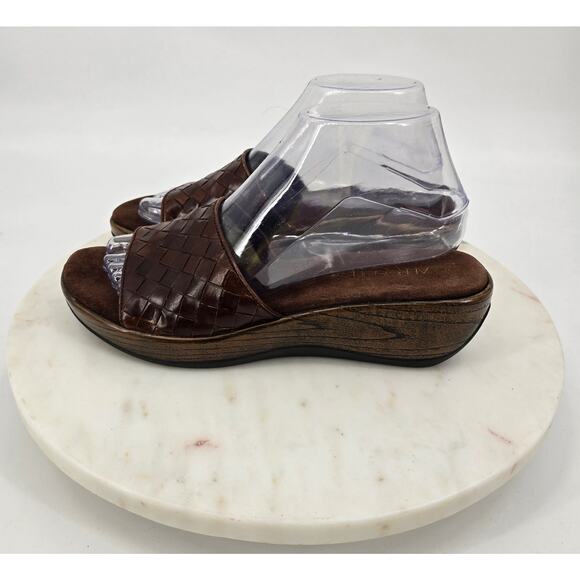 Aerosoles Brown Woven Slide Sandals - Picture 3 of 8